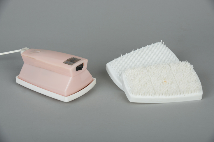 Vibromasseur pour les pieds, vers 1965 – 1970, éditeur Calor