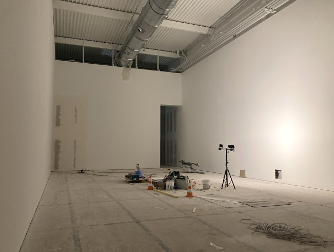 Juin 2024 : construction des cimaises