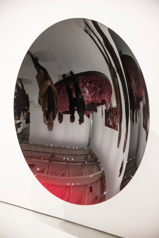 Anish Kapoor, "Mirror Black to Red", 2016