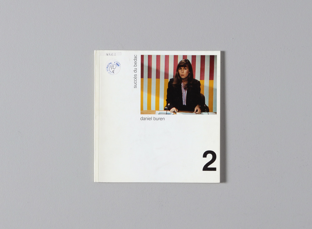 Daniel Buren : [Dijon], le Coin du miroir, 4 octobre-23 octobre 1982