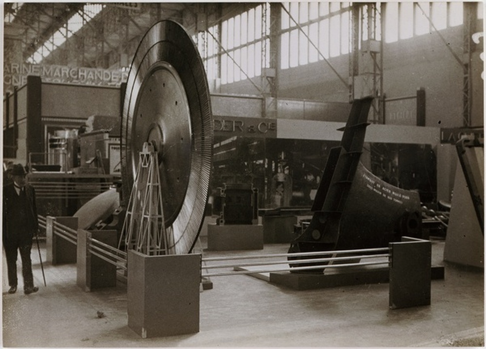 Stand Schneider & Cie à l'exposition coloniale de 1931