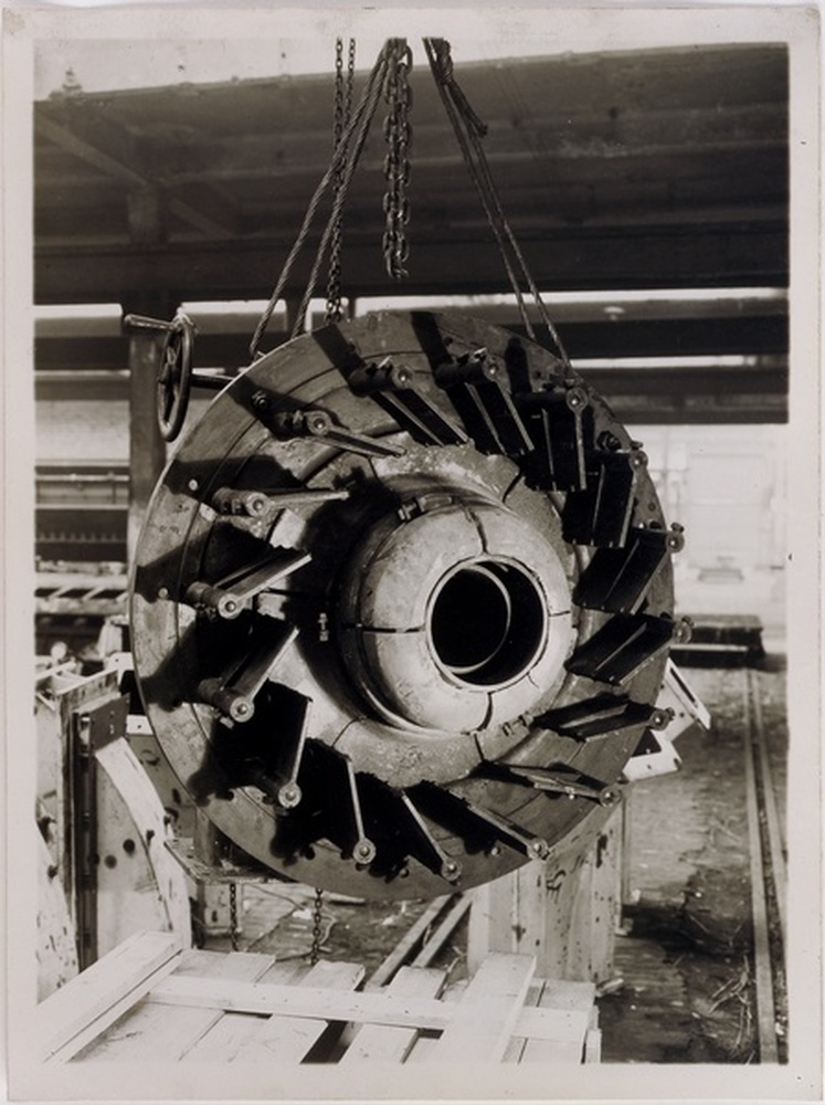 Foyers Automatiques Roubaix
Intérieur de l'usine de fabrication de grilles à chargement automatique, pièce métallique