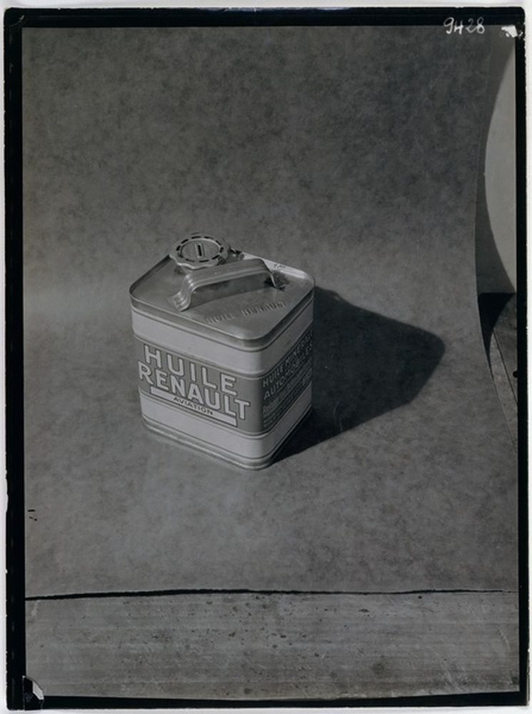 Objet industriel, bidon d'huile Renault