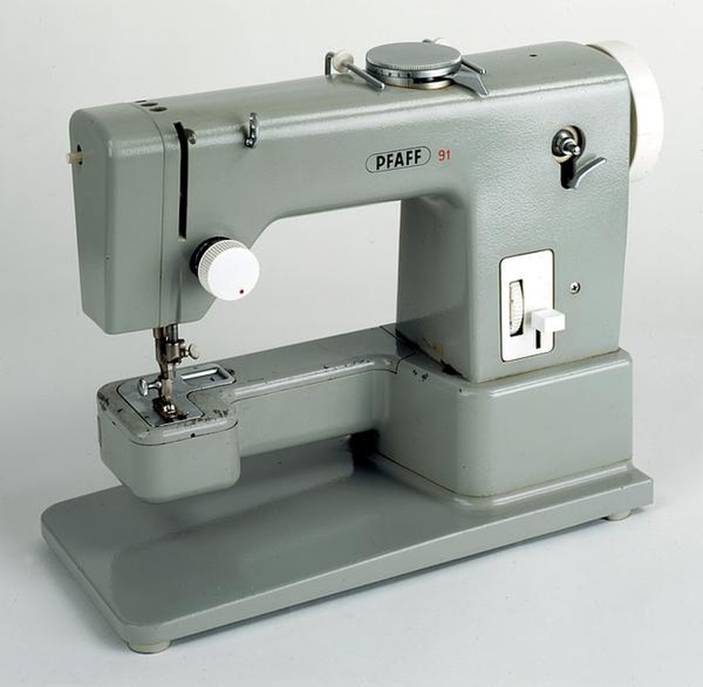 Machine à coudre PFAFF 91