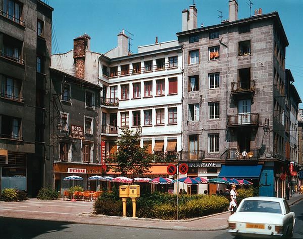 Saint-Etienne : centre ville, Place Grenette