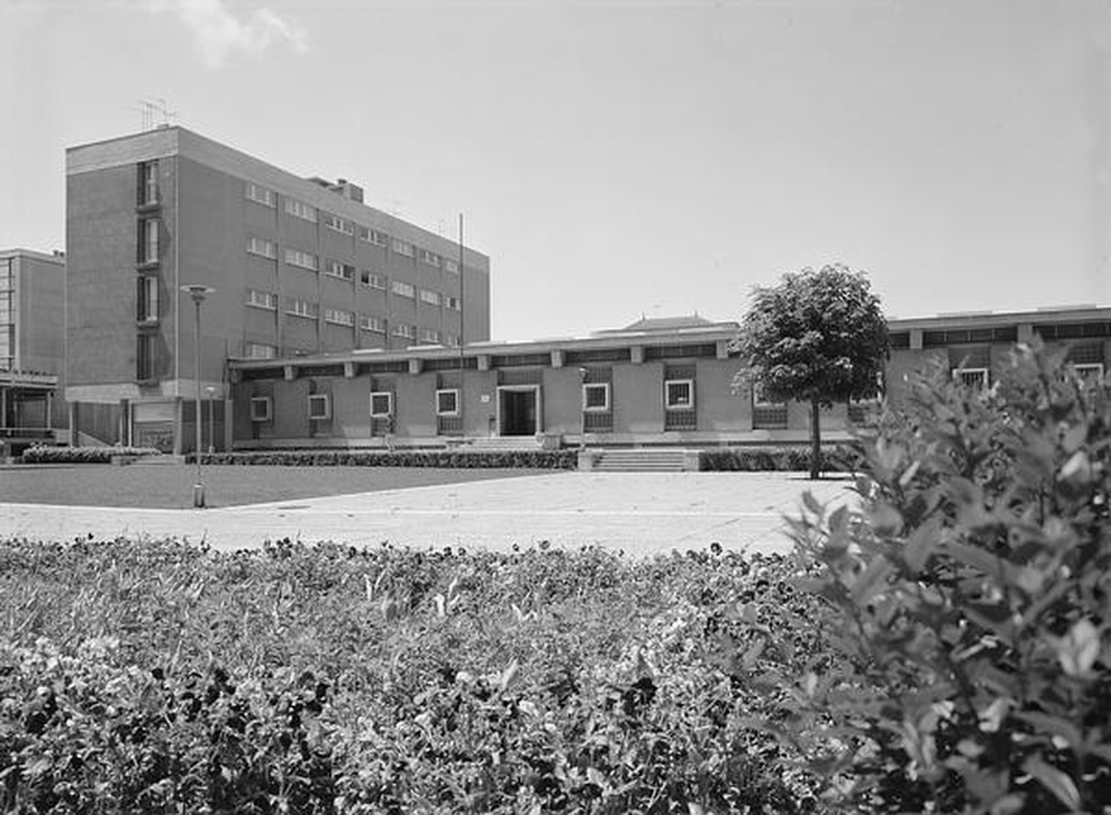 Firminy : centre administratif, vue générale