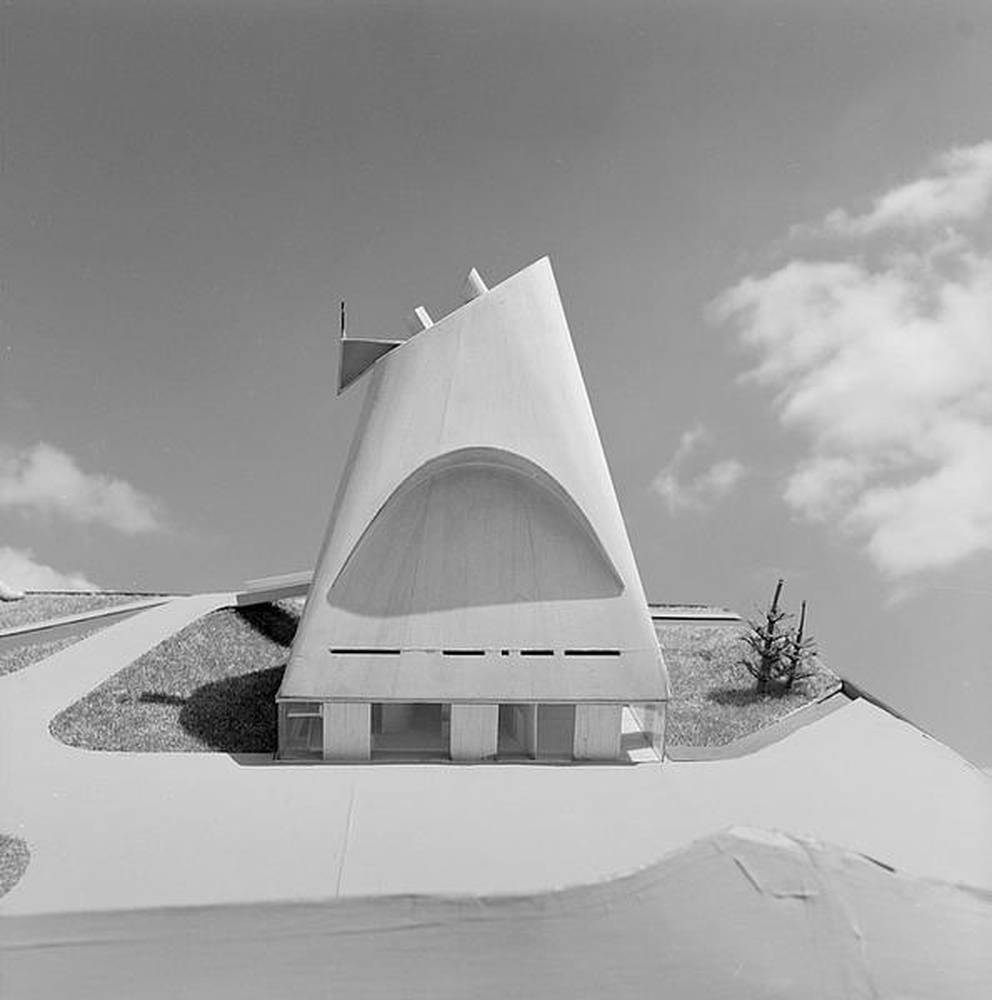 Firminy-vert : église Le Corbusier, maquette
