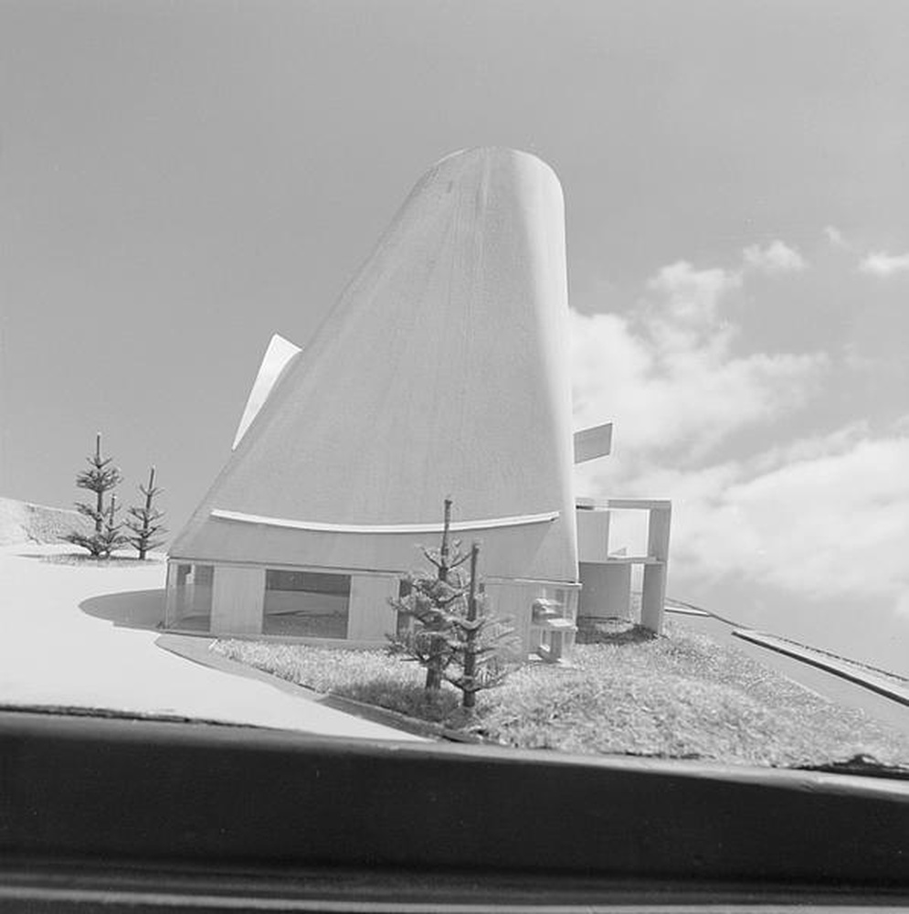 Firminy-vert : église Le Corbusier, maquette