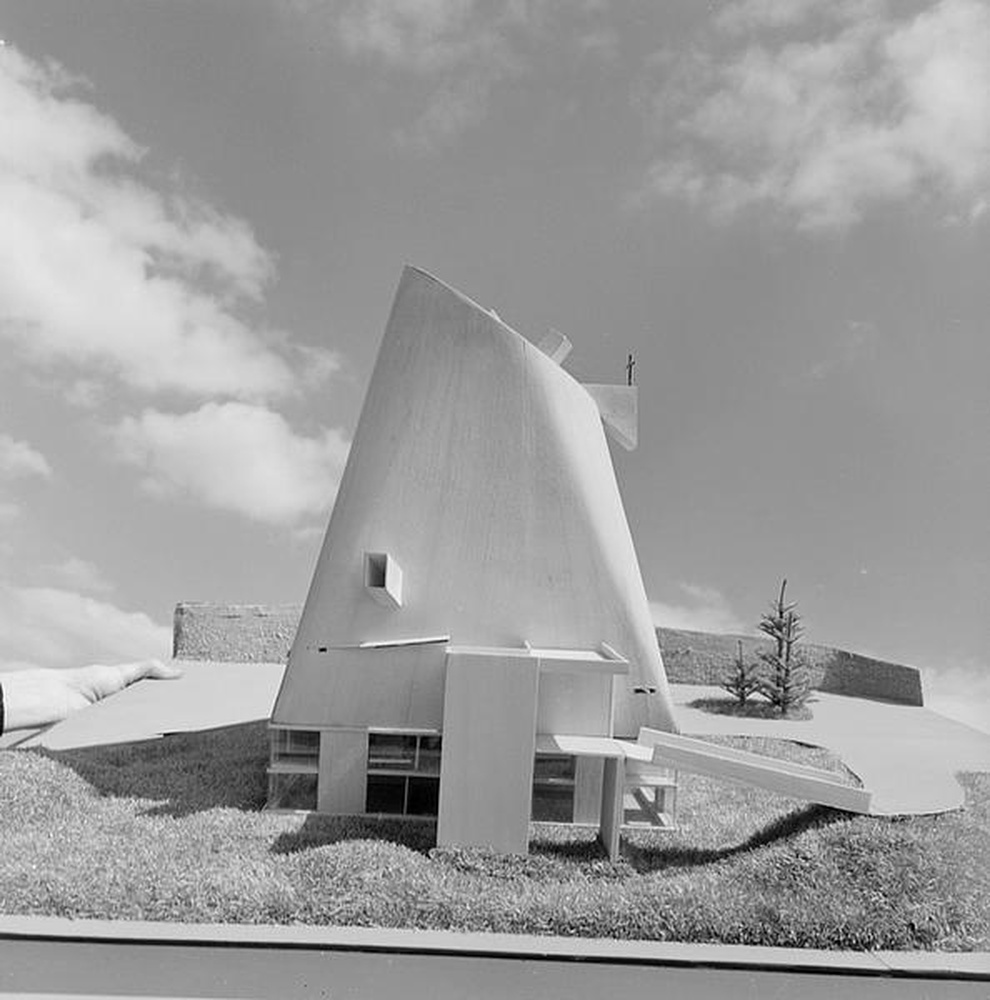 Firminy-vert : église Le Corbusier, maquette