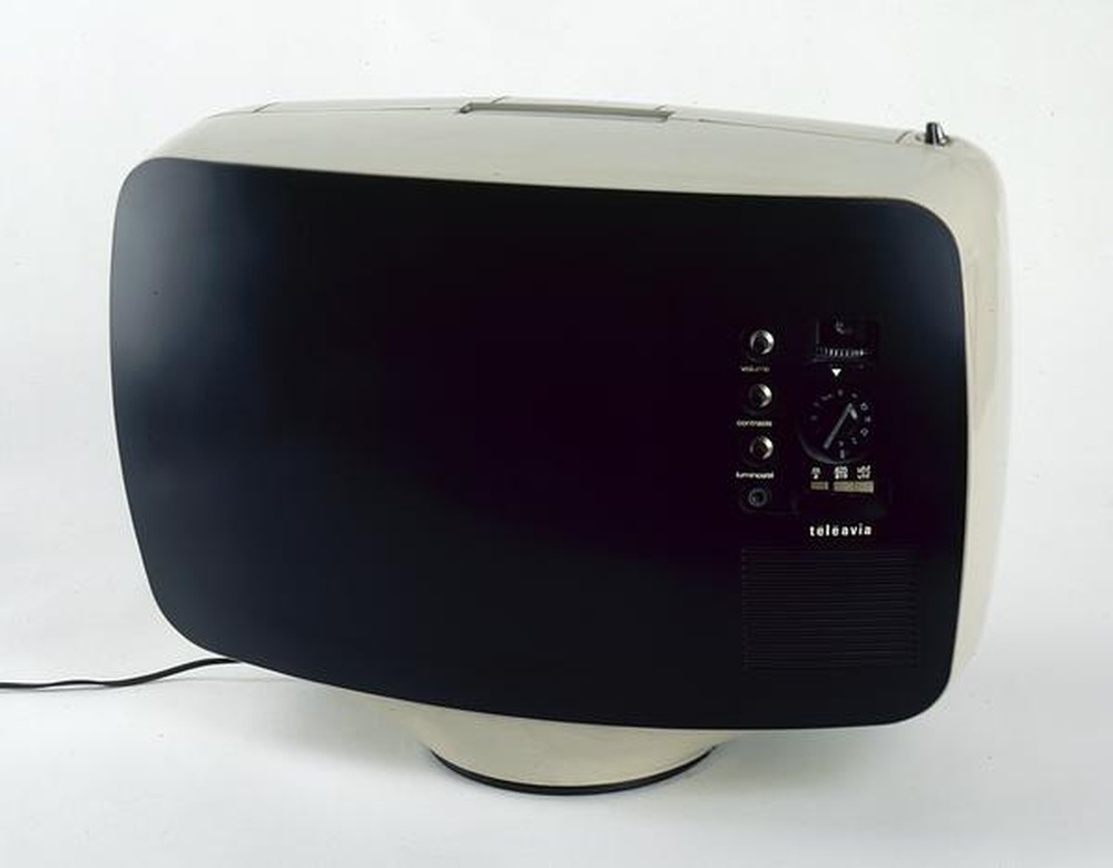 Téléviseur Portavia 111