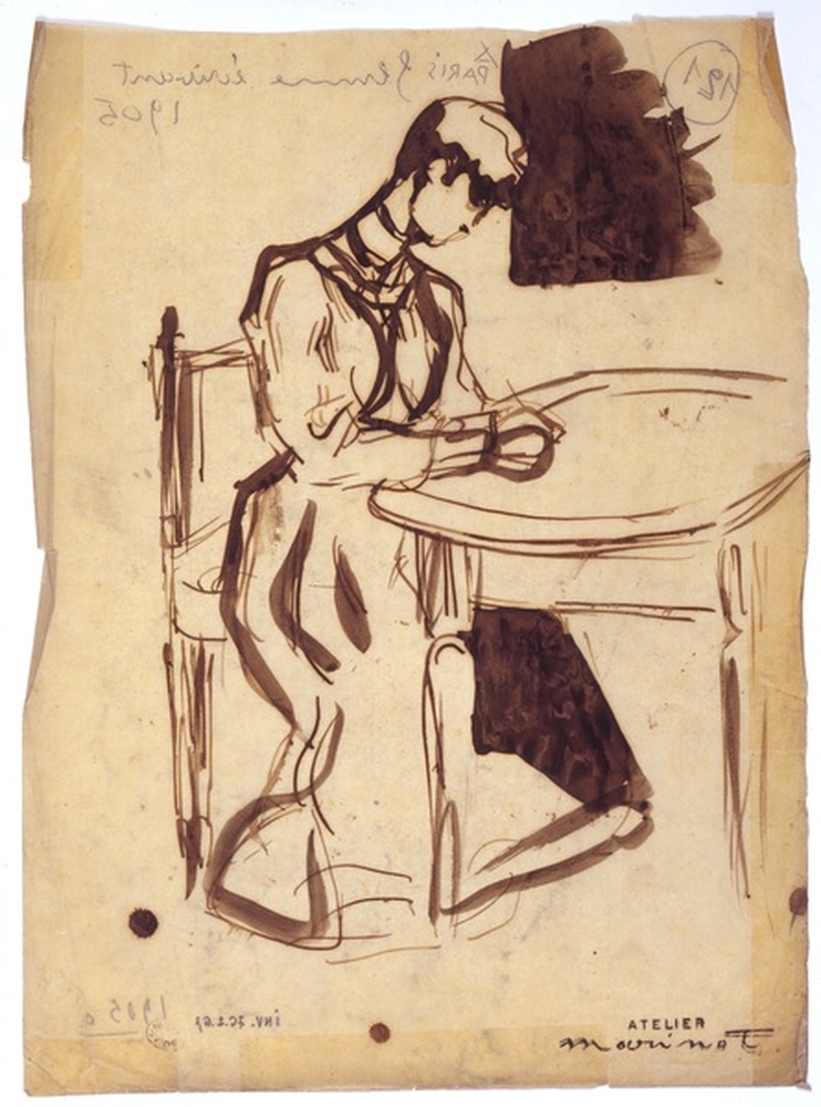 A Paris, femme écrivant