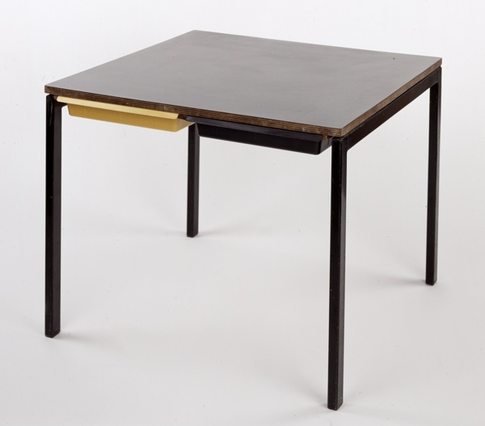 Table pour la Maison du Brésil, Cité Universitaire, Paris