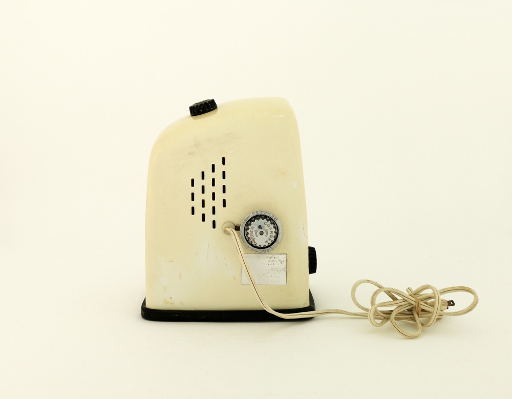 Magic Hostess Electric Ice Crusher