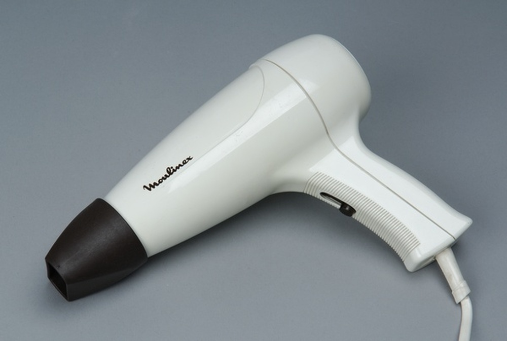 Sèche-cheveux type 577