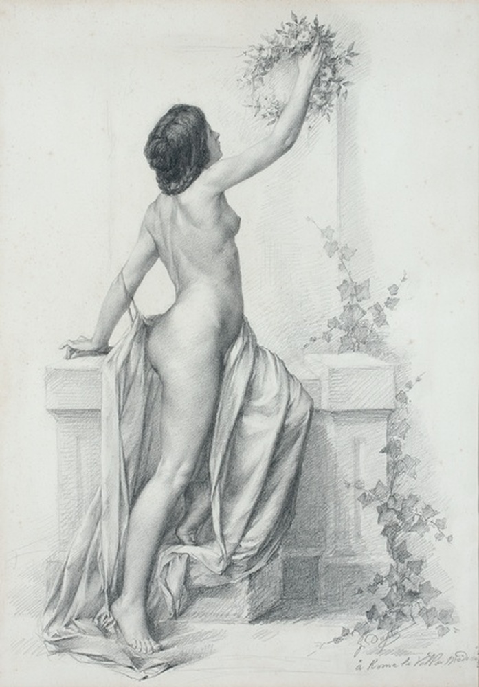 Femme nue, debout, de dos, vers la droite, tenant une couronne de fleurs