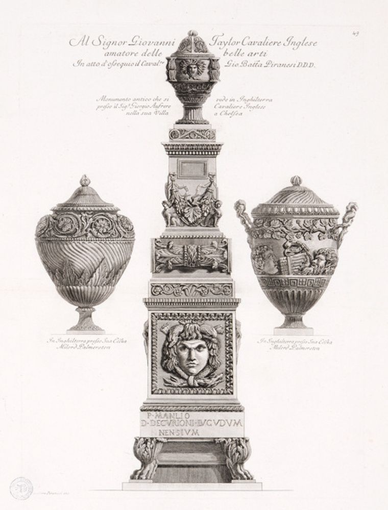 Monument antique et deux vases