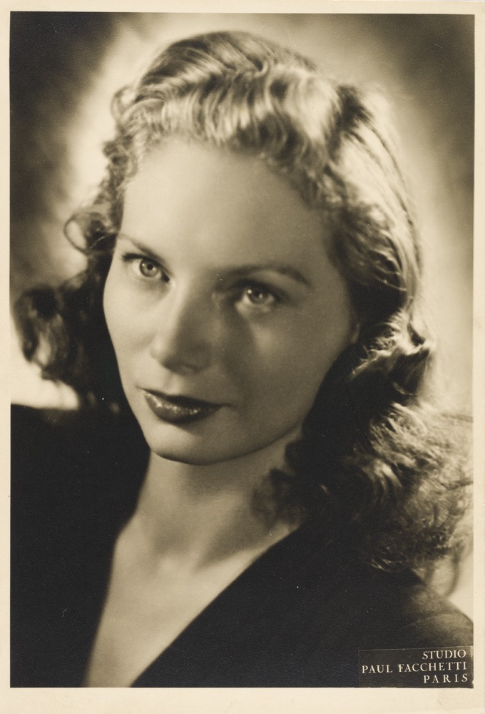 Portrait d'une jeune femme
