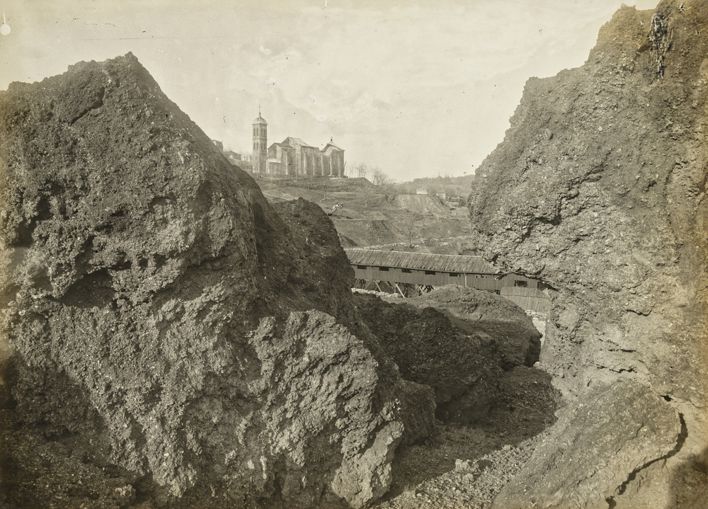 Carrière à Terrenoire, site de la Compagnie des Fonderies et Forges et ancienne église Notre Dame